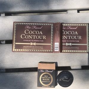 Too faced Cocoa Contour palette and mini bronzer